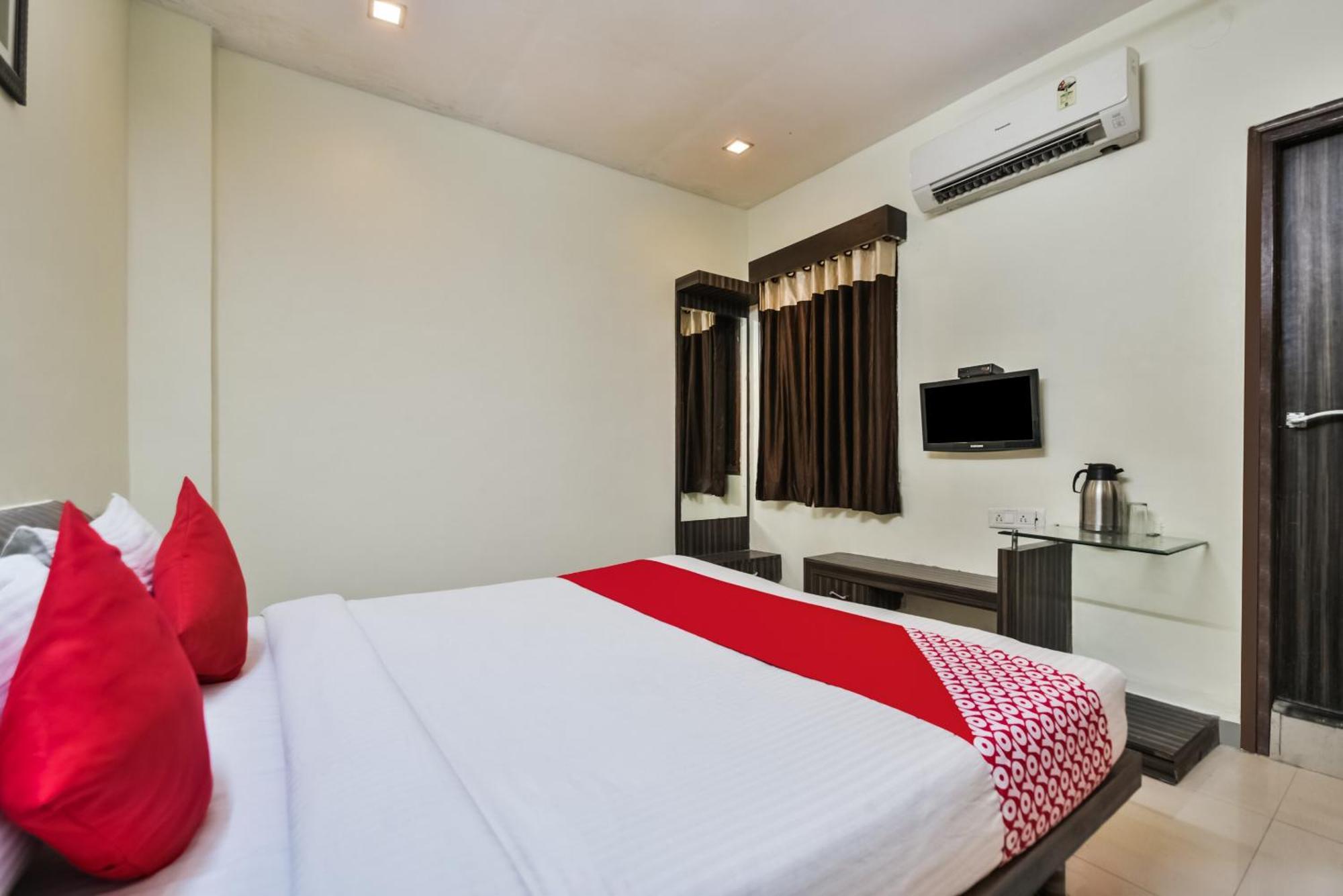 Oyo Hotel Ajanta Hamirgarh Esterno foto
