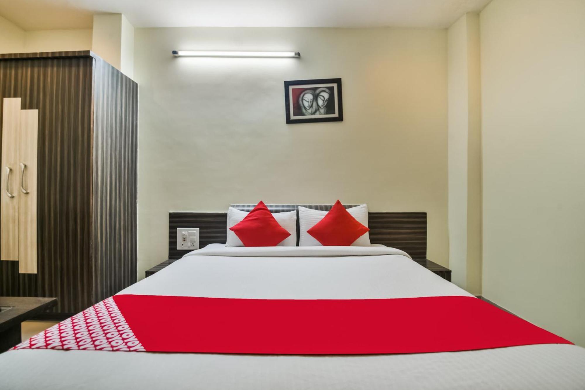 Oyo Hotel Ajanta Hamirgarh Esterno foto